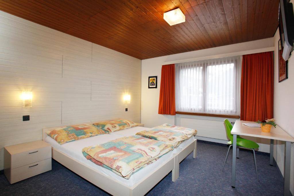 Hotel Krone Attinghausen Zimmer foto